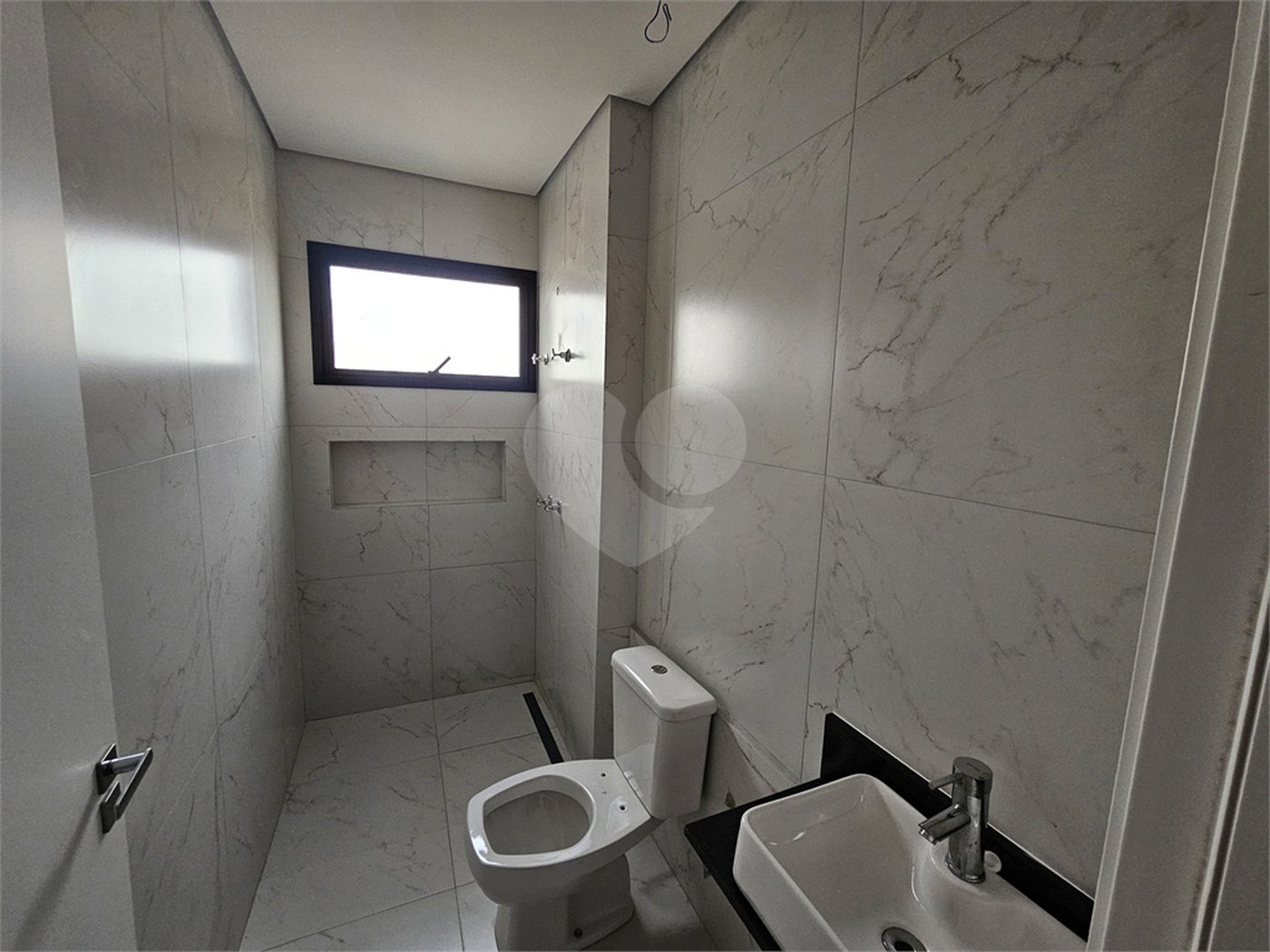 Apartamento à venda com 3 suítes em Vila Lucy, Sorocaba, SP