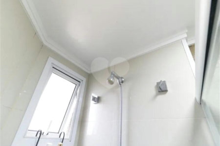 Apartamento à venda com 3 quartos, sendo 1 suíte, em Vila Mariana, São Paulo, SP