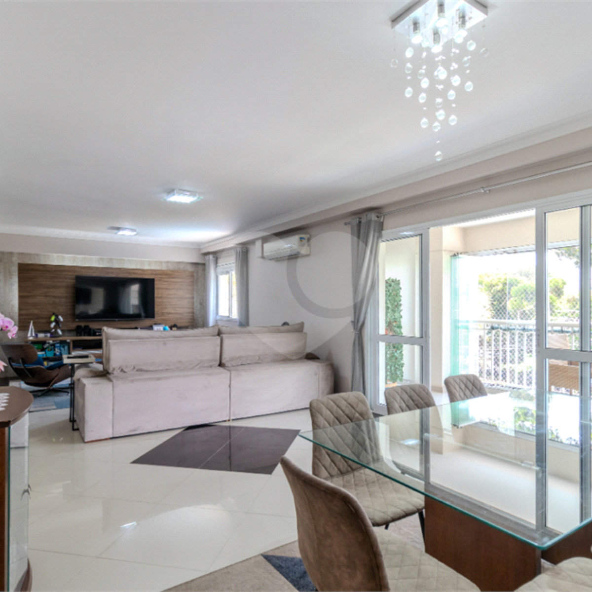 Apartamento à venda com 3 suítes em Campo Grande, São Paulo, SP