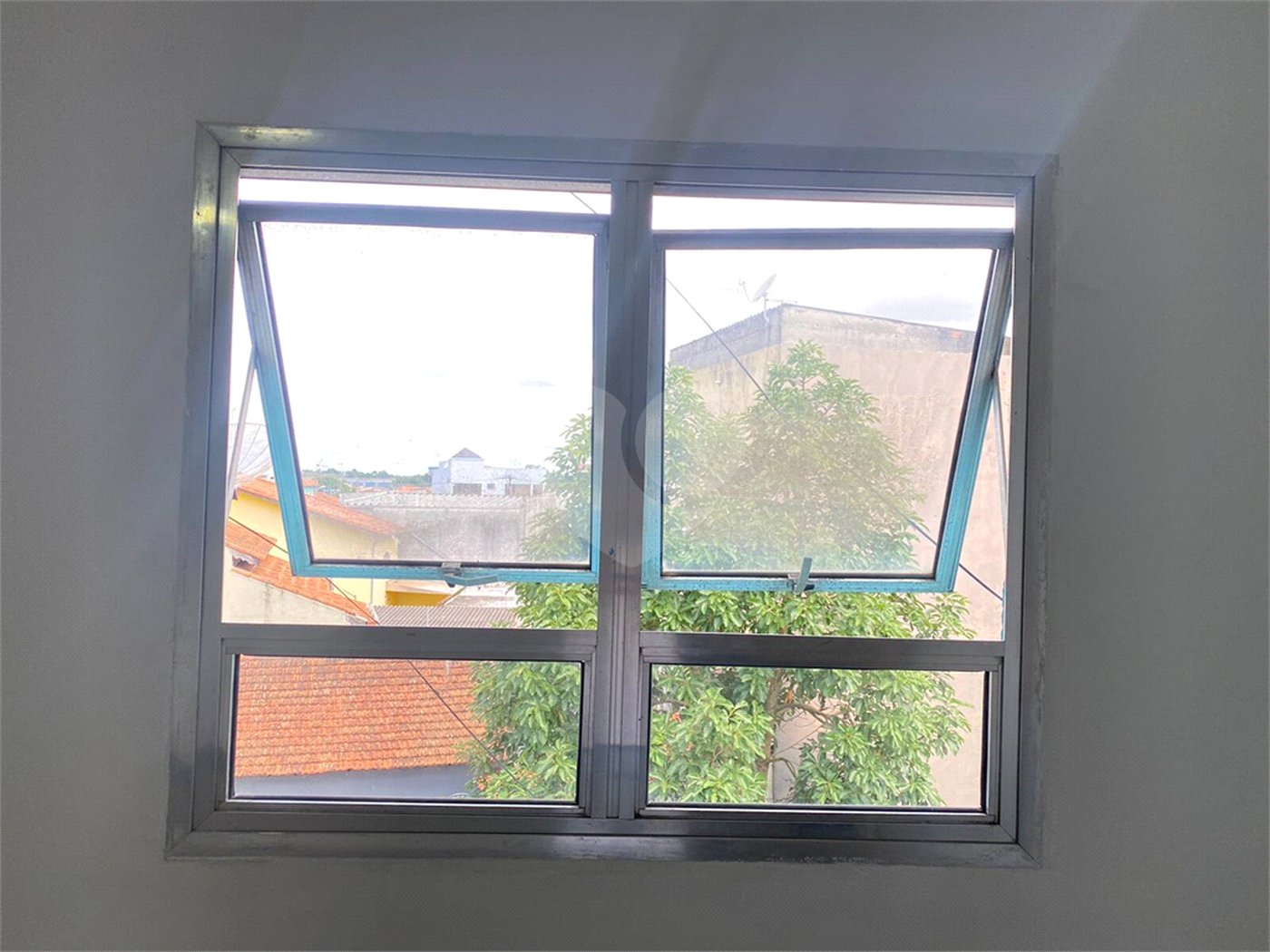 Sala para alugar em Vila Acoreana, Poá, SP