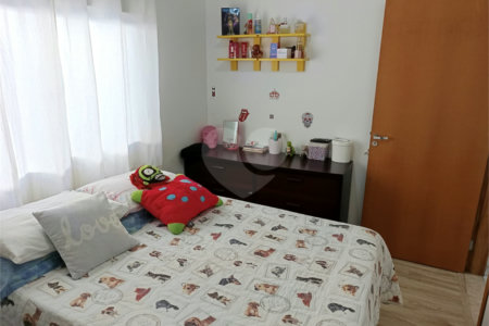Sobrado à venda com 3 suítes em Vila Mariza Mazzei, São Paulo, SP