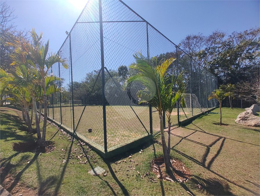 Casa à venda com 3 quartos, sendo 1 suíte, no condomínio Terras de São Francisco, Sorocaba - SP