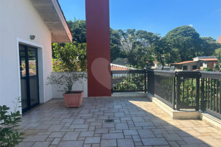 Casa à venda com 5 quartos, sendo 4 suítes, em Butantã, São Paulo, SP