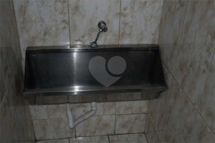 Prédio à venda em Bom Retiro, São Paulo, SP