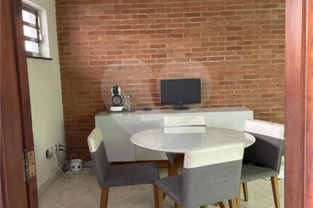 Casa Térrea à venda com 3 quartos, sendo 1 suíte, em Vila Zelina, São Paulo, SP