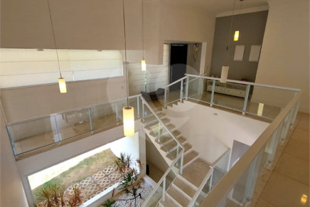Casa à venda ou para alugar com 4 suítes no condomínio Jardim Primavera, Louveira - SP