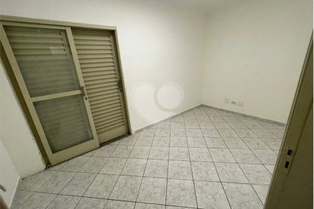 Casa à venda com 3 quartos no condomínio Residencial Dona Lilla, Itu - SP