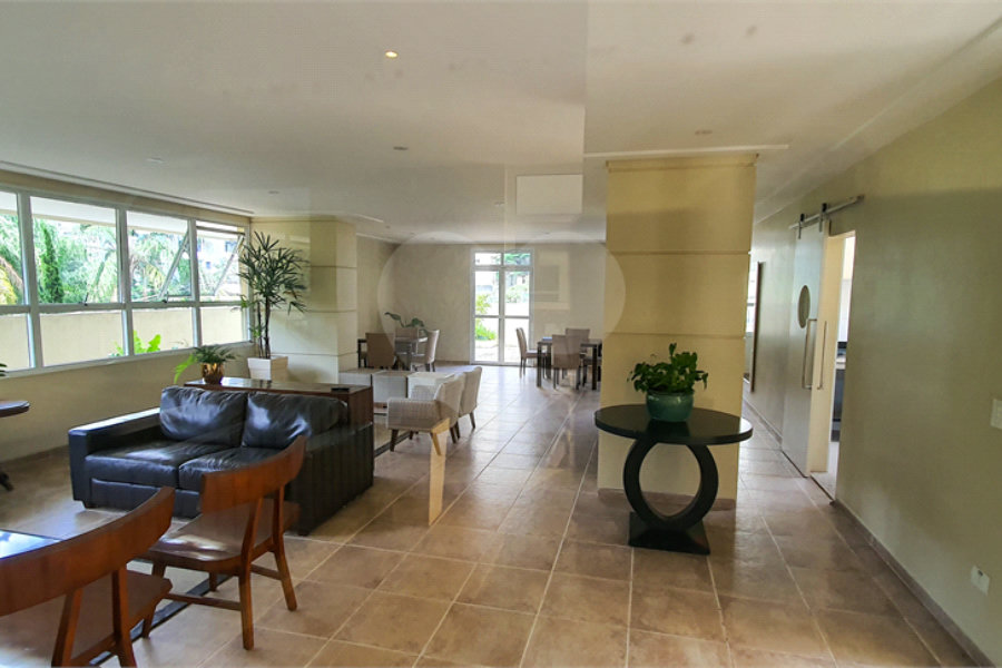 Apartamento à venda com 3 suítes em Morumbi, São Paulo, SP