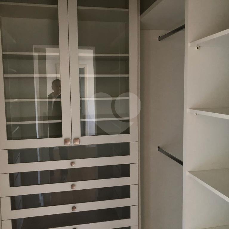 Apartamento à venda com 3 suítes em Vila Suzana, São Paulo, SP