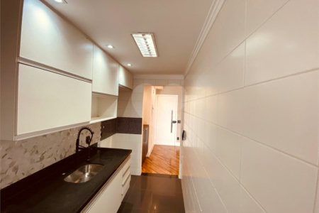 Cobertura à venda com 3 quartos, sendo 1 suíte, em Baeta Neves, São Bernardo do Campo, SP