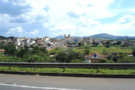 Casa Térrea à venda com 2 quartos no Centro, Bom Jesus dos Perdões, SP