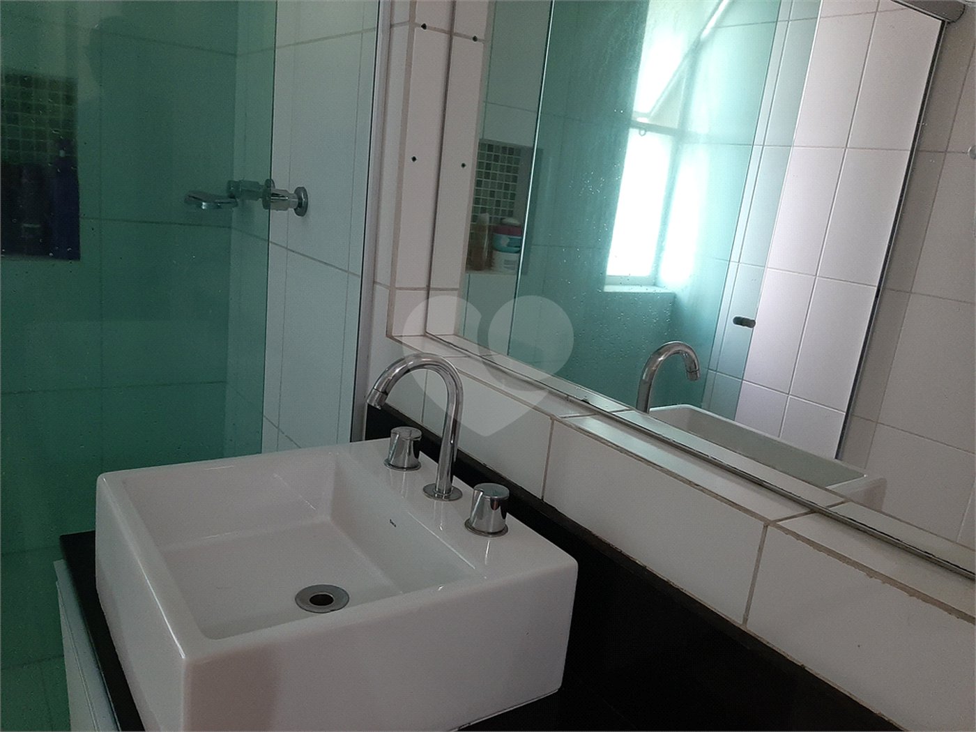 Apartamento à venda com 3 quartos, sendo 1 suíte, em Vila Mariana, São Paulo, SP