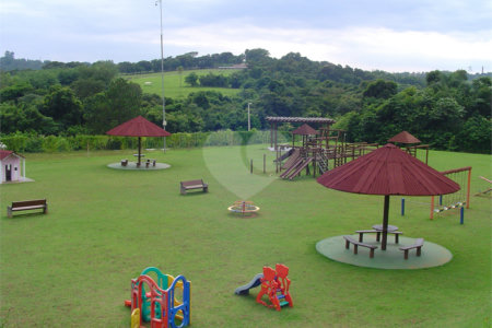 Terreno à venda no condomínio Village Saint Charbel, Araçoiaba da Serra - SP