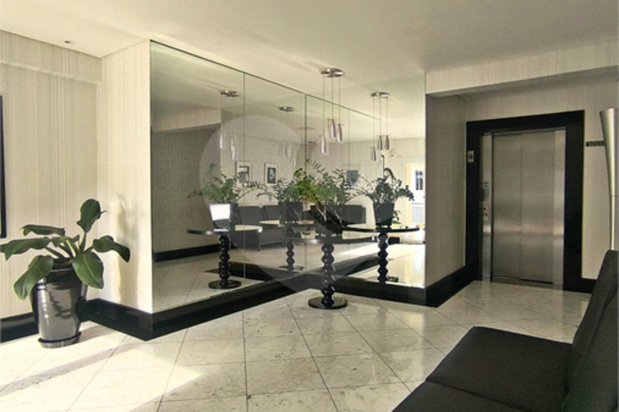Apartamento à venda com 4 quartos, sendo 3 suítes, em Santana, São Paulo, SP