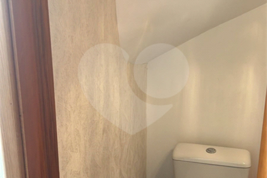 Casa à venda com 2 quartos, sendo 1 suíte, no condomínio Reserva da Cantareira, São Paulo - SP