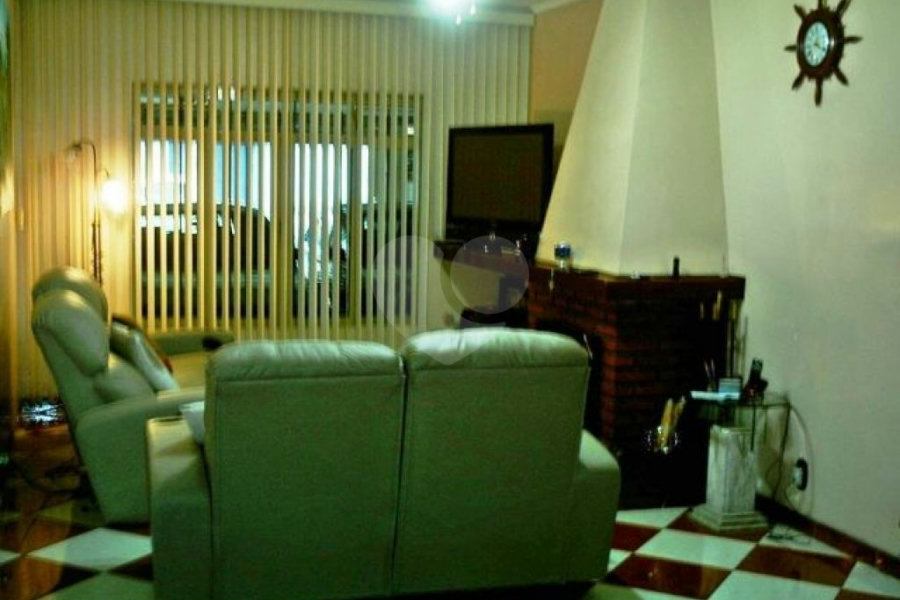 Sobrado à venda com 3 quartos, sendo 1 suíte, em Horto, São Paulo, SP