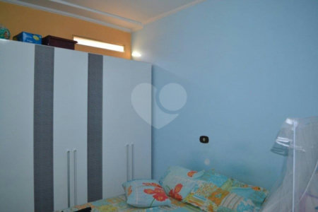 Sobrado à venda com 2 quartos em Vila Nivi, São Paulo, SP