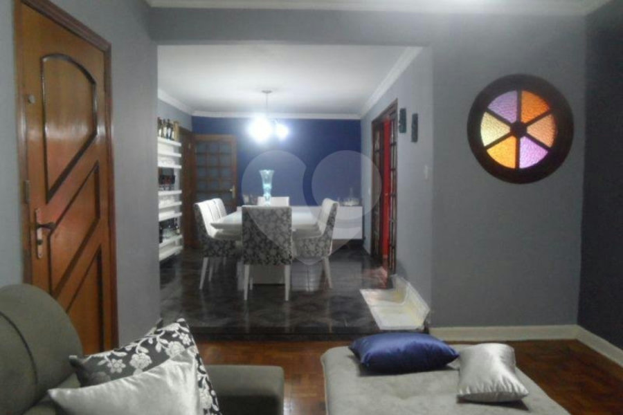 Prédio à venda com 4 quartos em Santana, São Paulo, SP