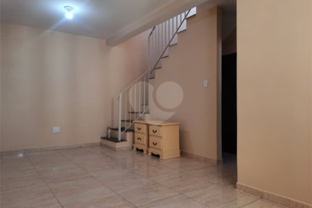Cobertura à venda com 3 quartos, sendo 1 suíte, em Vila das Belezas, São Paulo, SP
