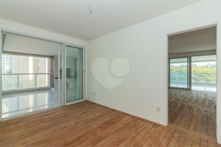 Apartamento à venda com 4 suítes em Paraíso, São Paulo, SP