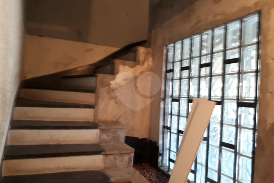 Sobrado à venda com 4 quartos, sendo 2 suítes, em Santana, São Paulo, SP