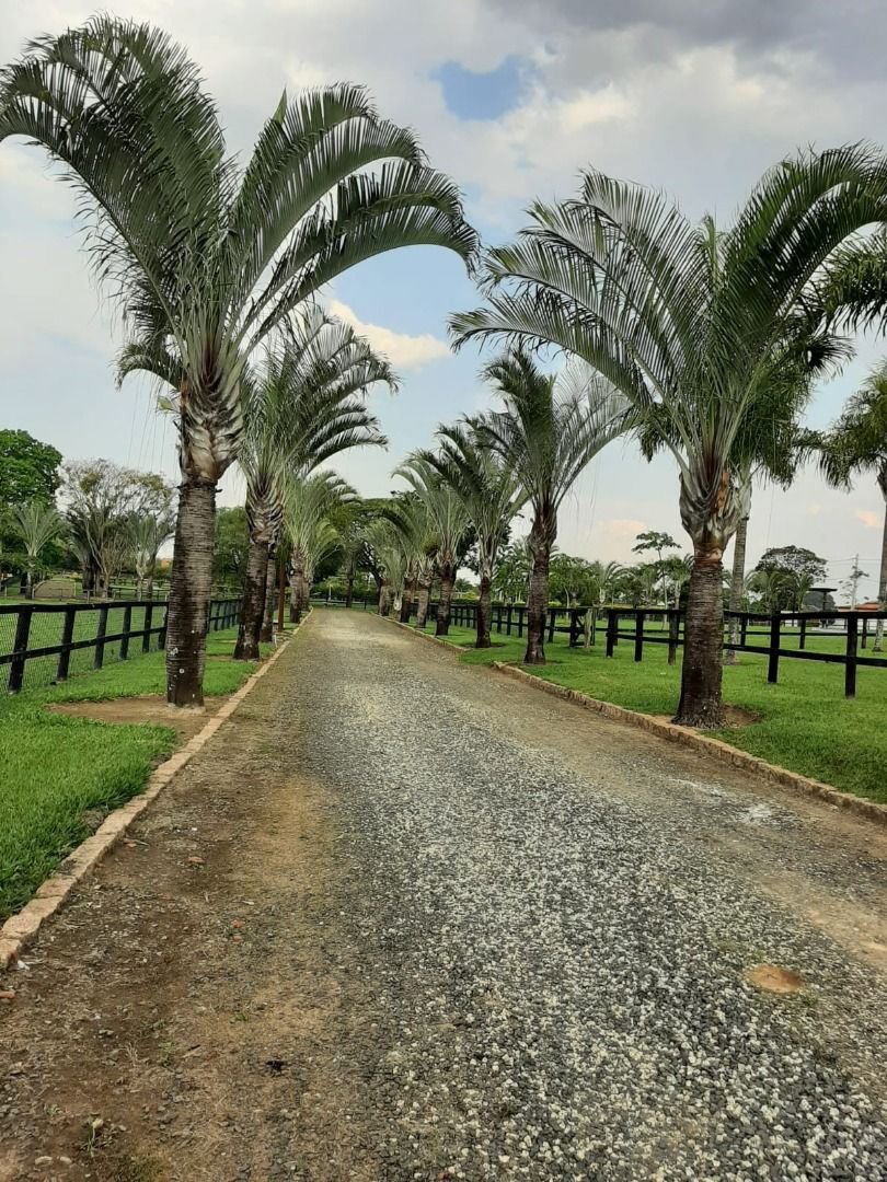 Rancho com 12 dormitórios à venda, 63000 m² por R$ 7.500.000,00 - Condomínio Haras Paineiras - Salto/SP