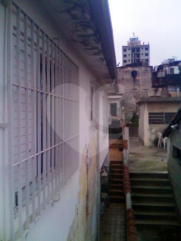 Sobrado à venda com 3 quartos em Vila Vitório Mazzei, São Paulo, SP