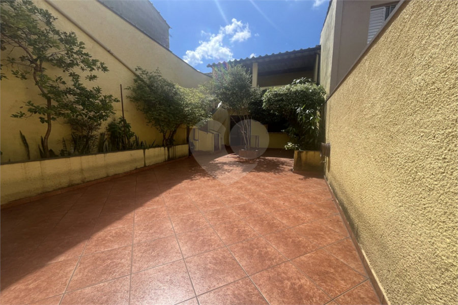 Sobrado à venda com 5 quartos, sendo 2 suítes,  em Jaçanã, São Paulo, SP
