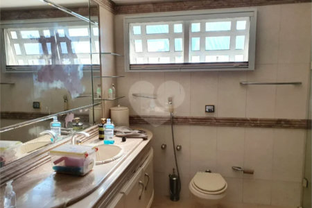 Casa à venda ou para alugar com 5 suítes no condomínio Residencial Morumbi Q.1, São Paulo - SP