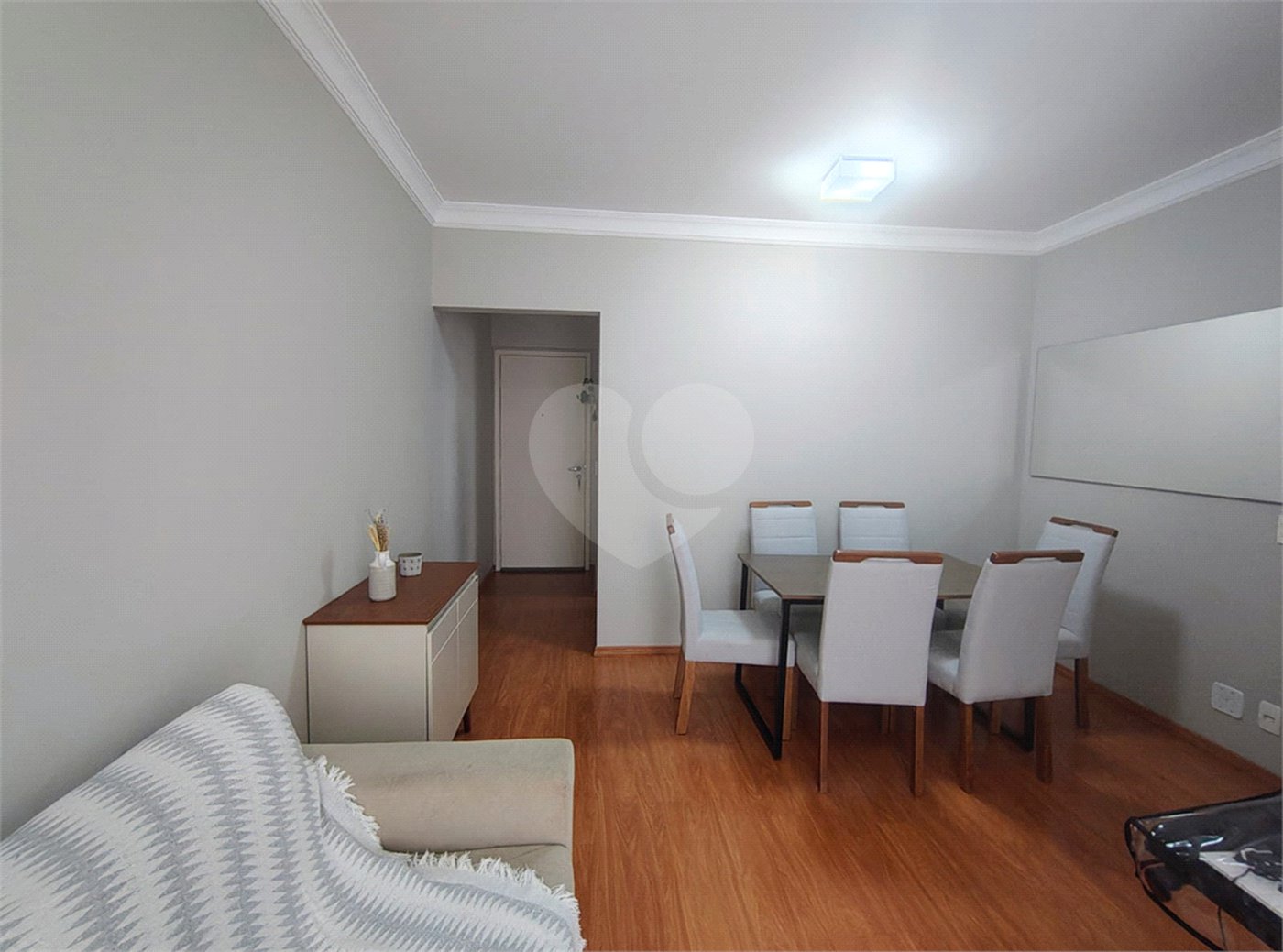 Apartamento à venda com 2 quartos, sendo 1 suíte, em Jardim Guarani, Jundiaí, SP