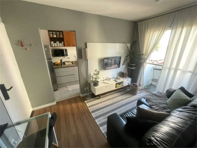 Apartamento à venda com 1 quarto em Santana, São Paulo, SP