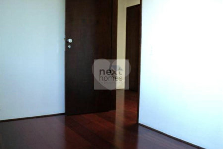 Casa à venda com 3 quartos, sendo 1 suíte, em Rolinópolis, São Paulo, SP