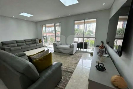 Apartamento à venda com 3 suítes em Vila Gomes Cardim, São Paulo, SP