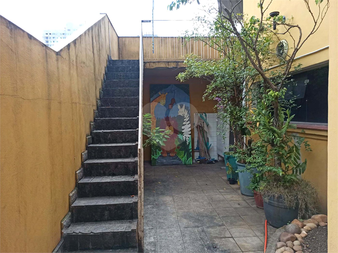 Casa à venda com 4 quartos, sendo 1 suíte, em Perdizes, São Paulo, SP