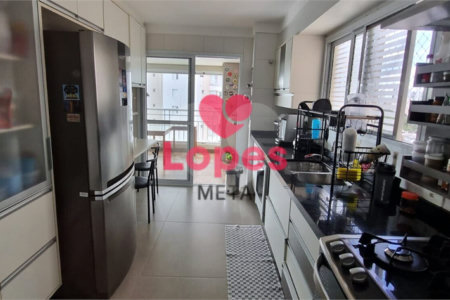 Apartamento à venda com 4 quartos, sendo 2 suítes,  em Jardim Esplanada, São José dos Campos, SP