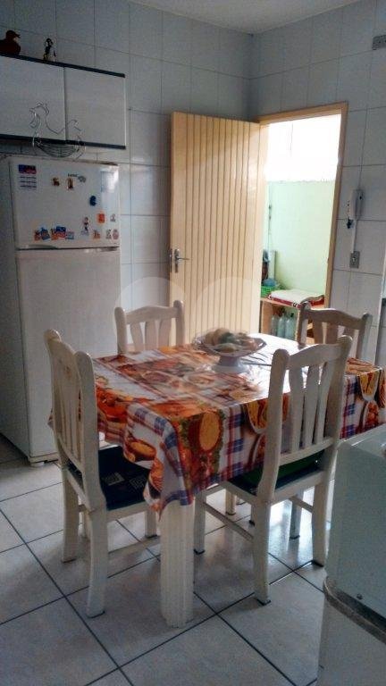 Casa à venda com 2 quartos, sendo 1 suíte, em Vila Constança, São Paulo, SP
