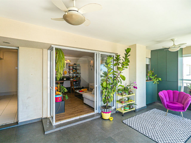 Apartamento à venda com 2 quartos, sendo 1 suíte,  em Santo Amaro, São Paulo, SP