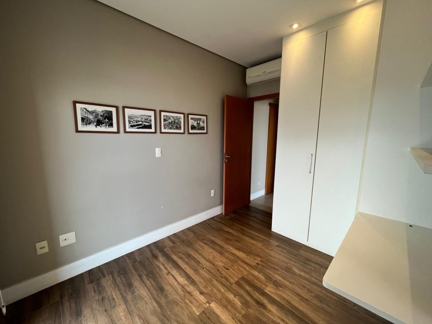 Apartamento com 3 dormitórios à venda, 124 m² por R$ 2.200.000,00 - Boqueirão - Santos/SP