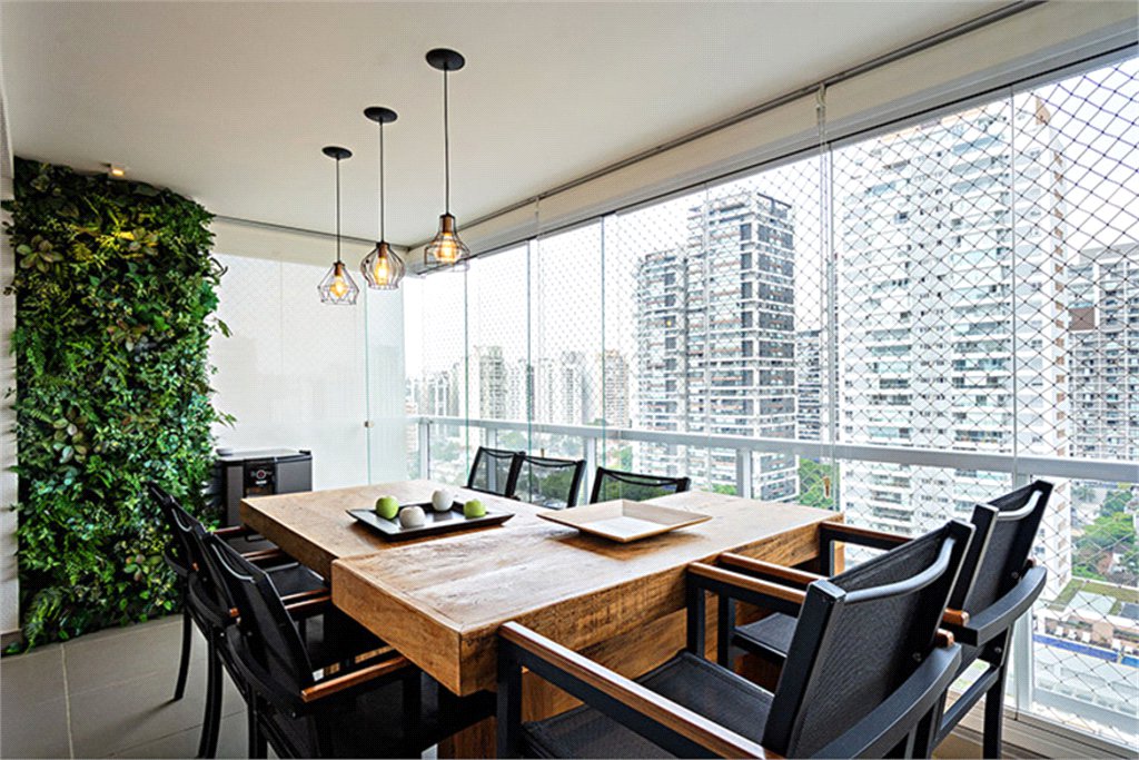 Apartamento à venda com 4 suítes em Brooklin, São Paulo, SP
