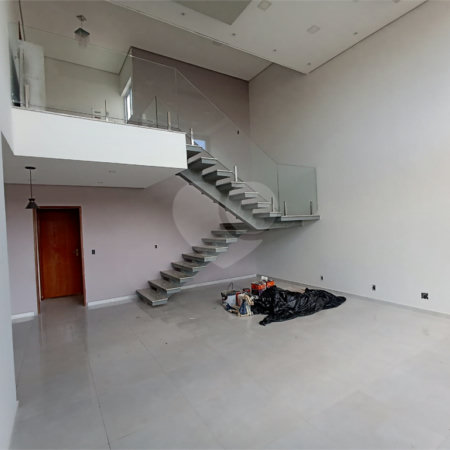 Casa à venda com 3 quartos, sendo 1 suíte, no condomínio Residencial Golden Ville, Itapetininga - SP