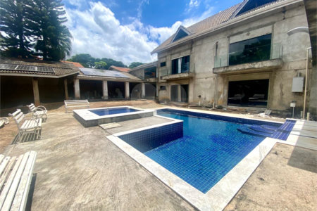 Casa para alugar com 5 quartos, sendo 3 suítes,  em Samambaia Parque Residencial, Atibaia, SP