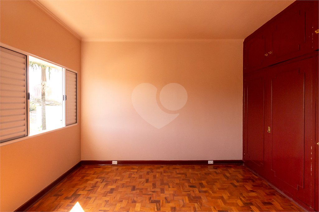 Casa à venda com 4 quartos, sendo 2 suítes, em Perdizes, São Paulo, SP