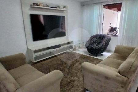Casa à venda com 3 quartos, sendo 1 suíte,  em Alto Ipiranga, Mogi das Cruzes, SP