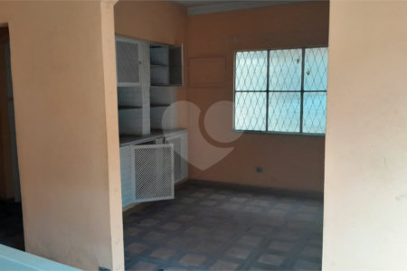 Casa à venda com 3 quartos, sendo 1 suíte, em Campo Grande, Rio de Janeiro, RJ