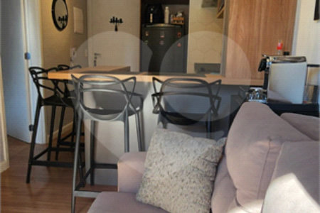 Apartamento à venda ou para alugar com 1 suíte em República, São Paulo, SP