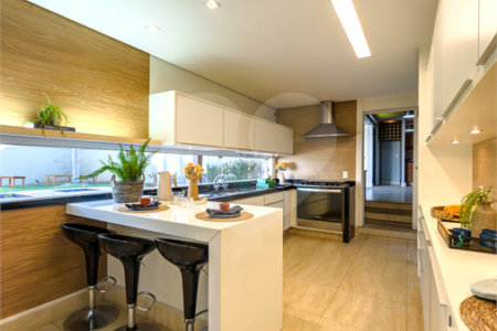 Casa à venda com 4 suítes no condomínio Villa Borghese, Indaiatuba - SP