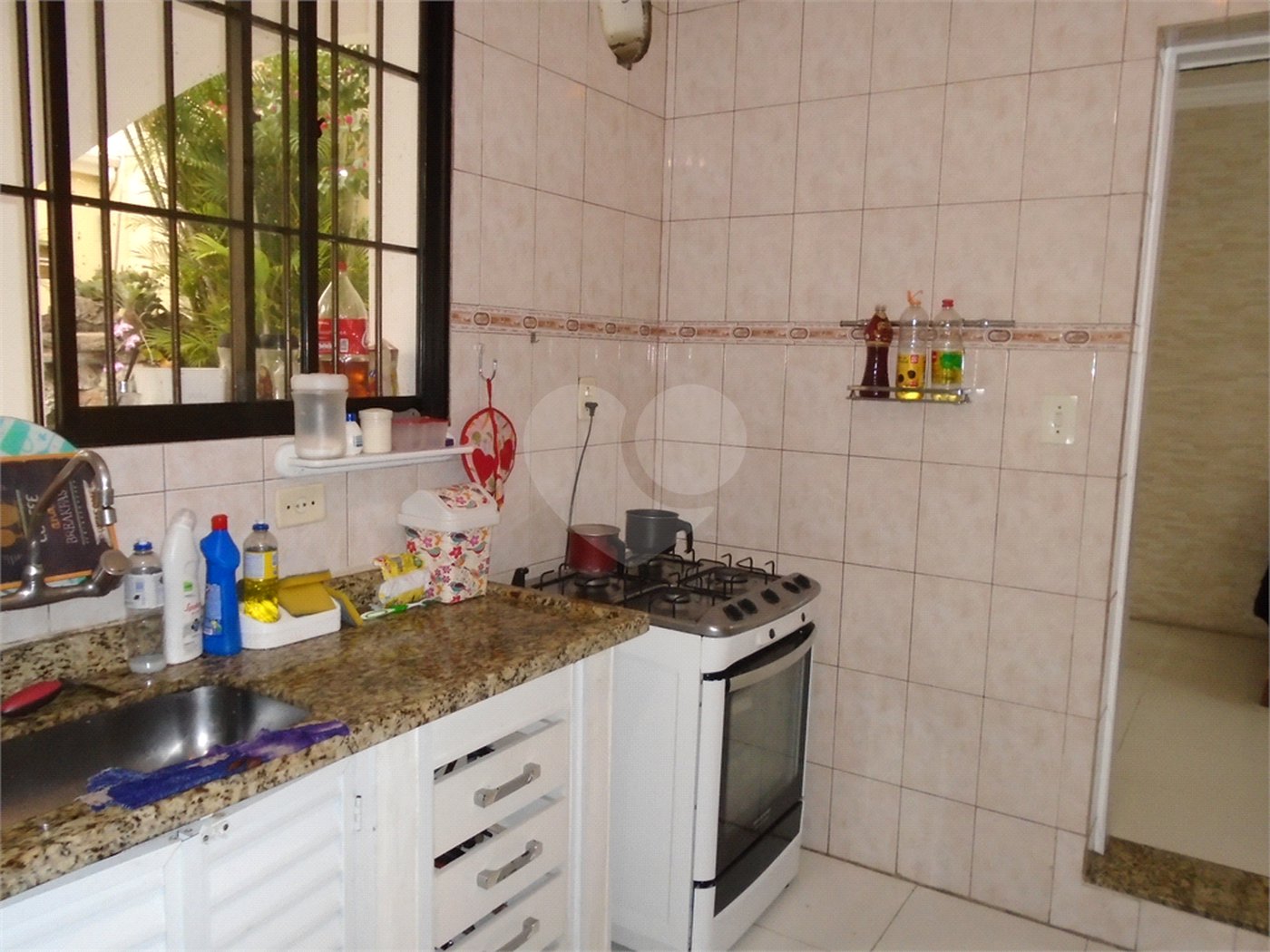 Sobrado à venda com 3 suítes em Moema, São Paulo, SP