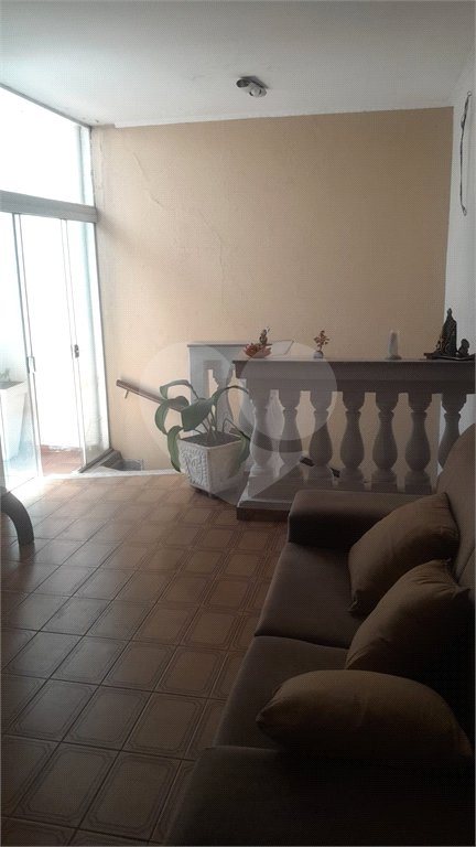 Casa à venda ou para alugar com 4 quartos, sendo 1 suíte, em Vila Carvalho, Sorocaba, SP