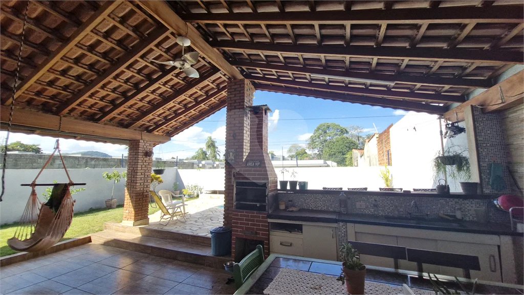 Casa à venda – Chácaras Maringá