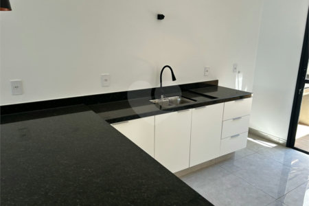 Casa à venda com 2 quartos, sendo 1 suíte,  no condomínio Residencial Marina, Itapetininga - SP